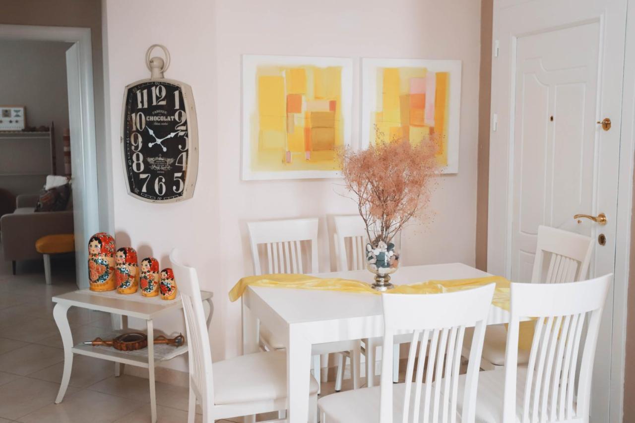 Large Apartment Near The Seaside Boulevard Lungomare Vlora Kültér fotó